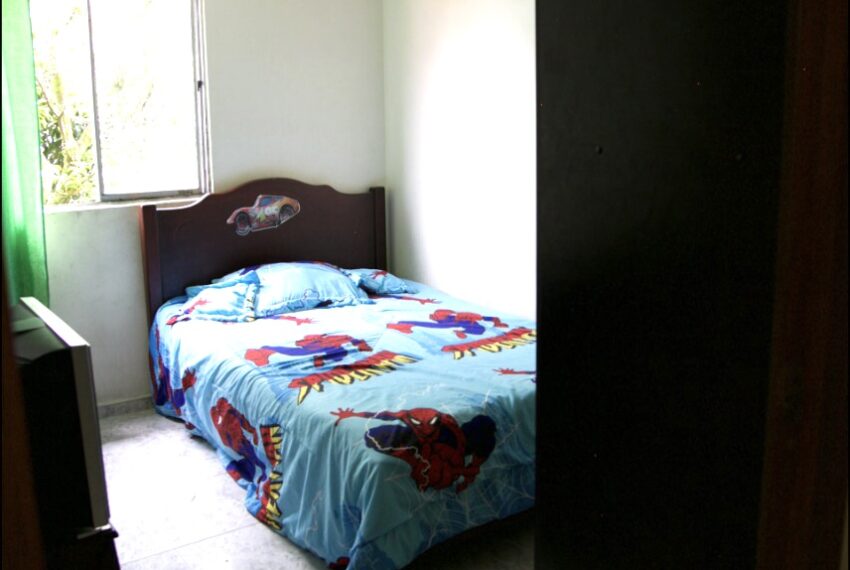 5169650e-83db-4f81-ad8c-4a0580809369